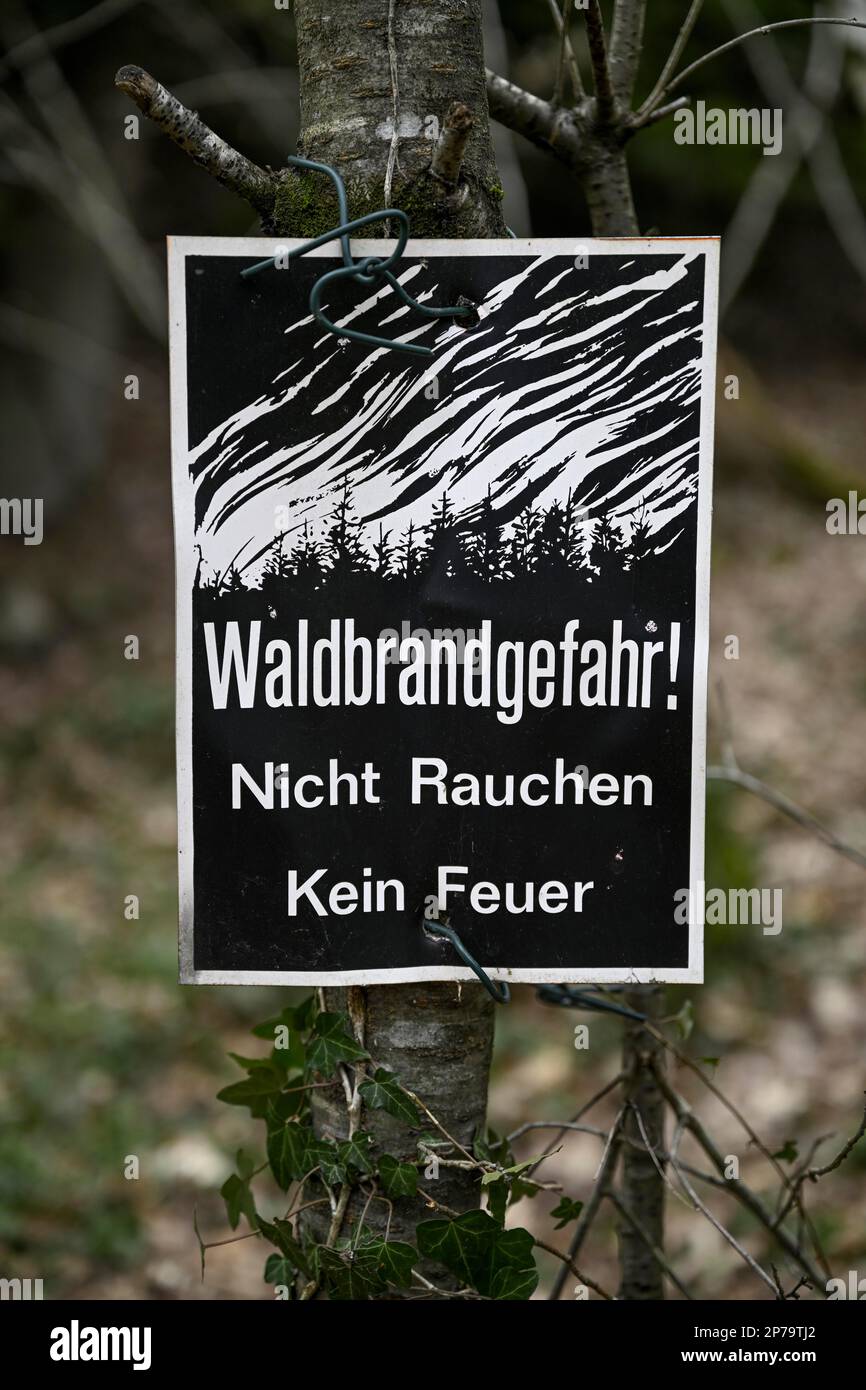 Forest fire danger sign in a forest near Bad Saeckingen, Waldshut district, Baden-Wuerttemberg, Germany Stock Photo
