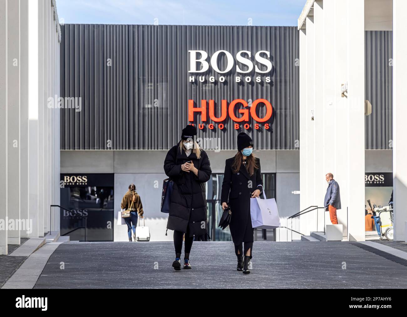 Hugo boss and label hi-res stock photography and images - Alamy