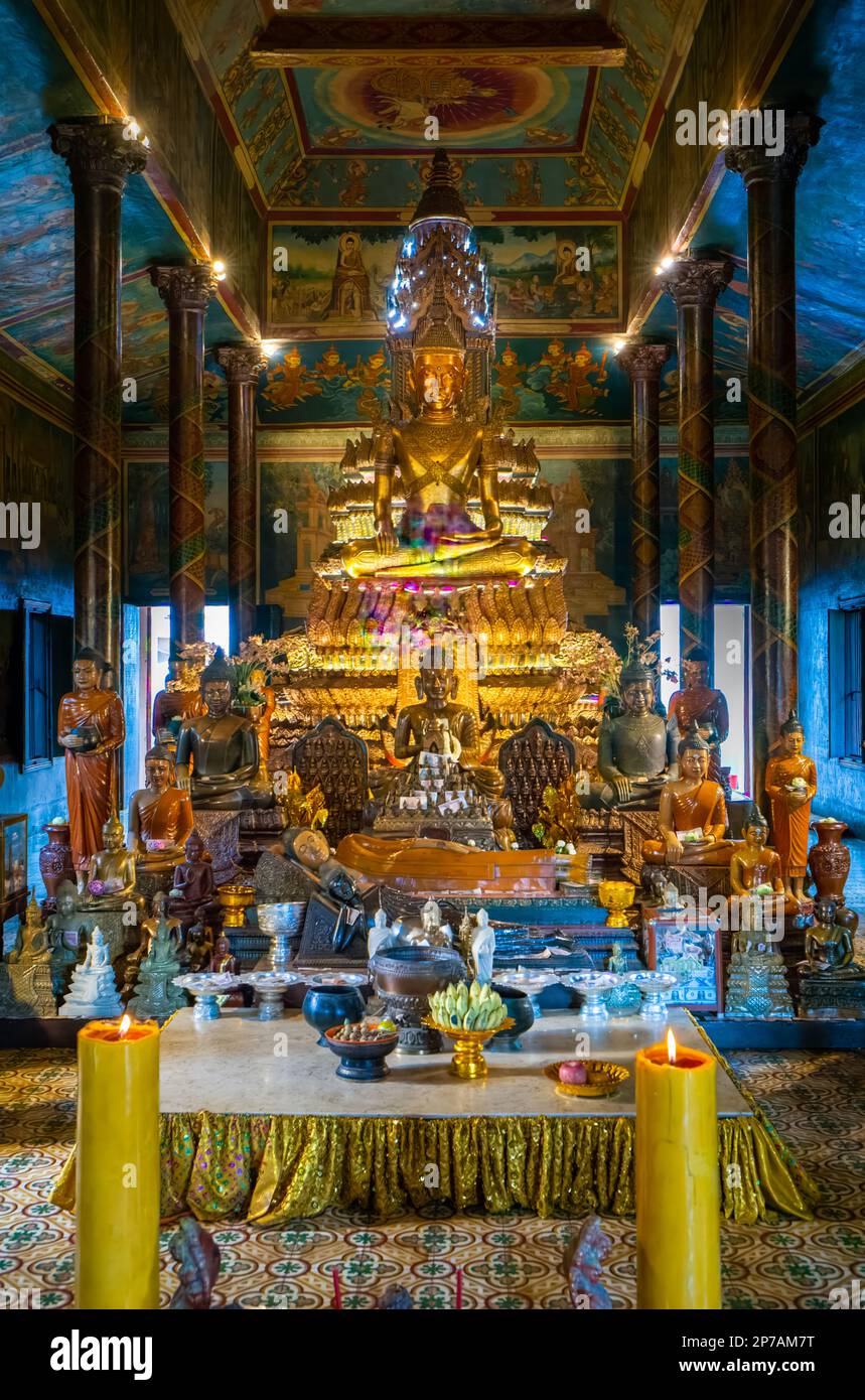 The main alter within the ancient buddhist Wat Phnom in Phnom Penh, Cambodia. Stock Photo