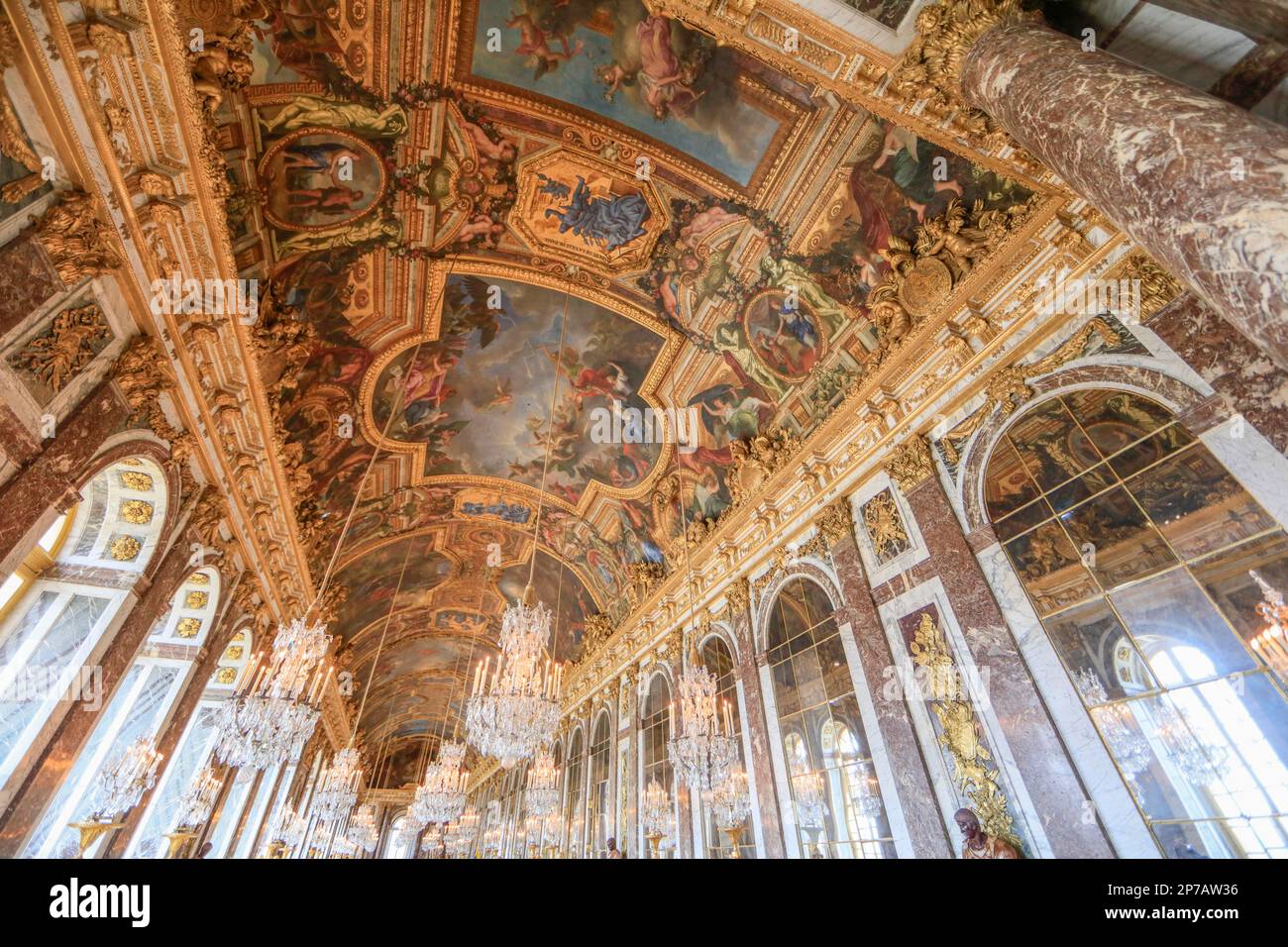 Galerie des Glaces Hall of Mirrors, Chateau de Versailles, Yvelines Department, Ile-de-France Region, France Stock Photo