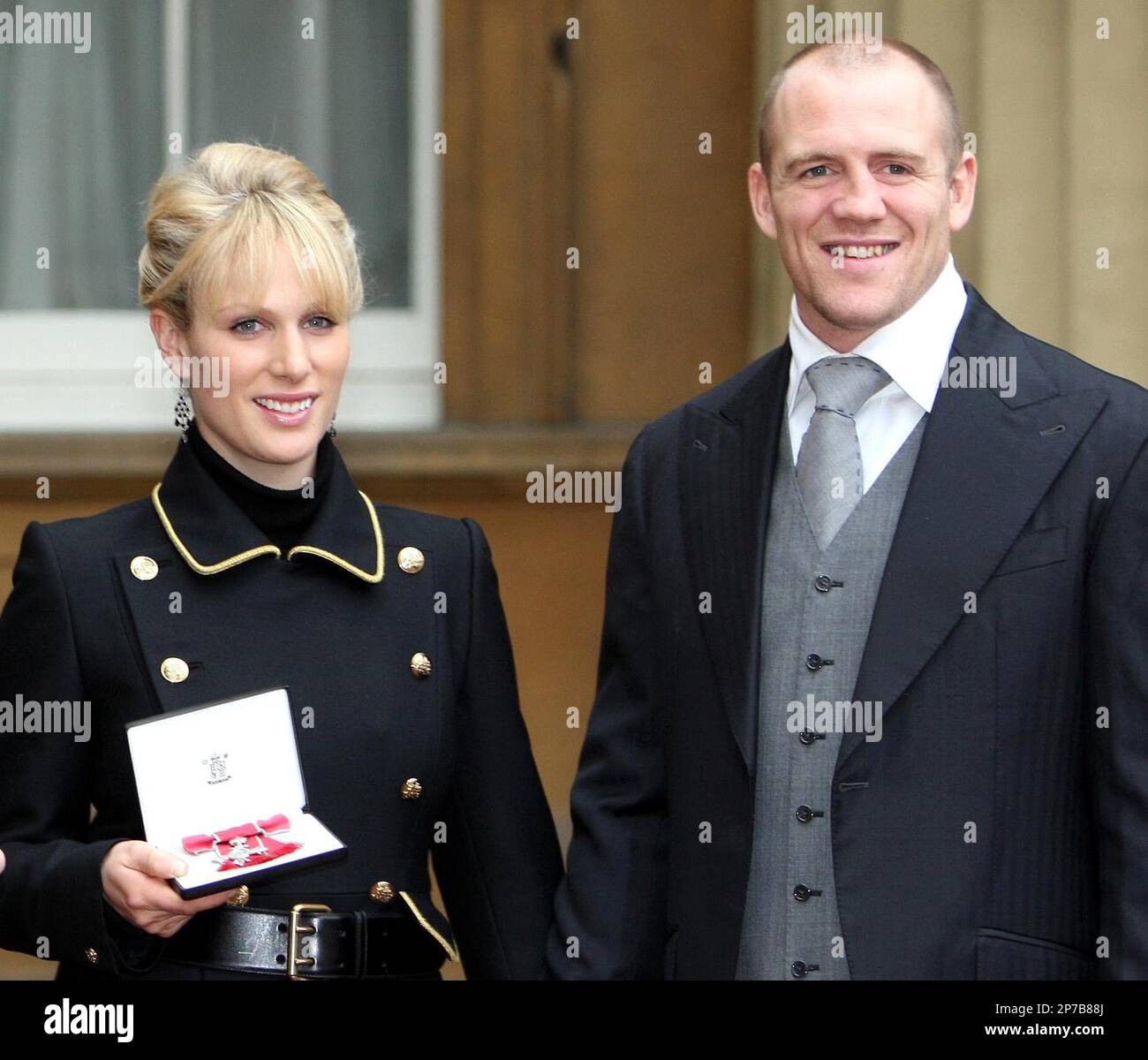 FILE In this Wednesday Nov. 28, 2007 file photo, Zara Phillips, left