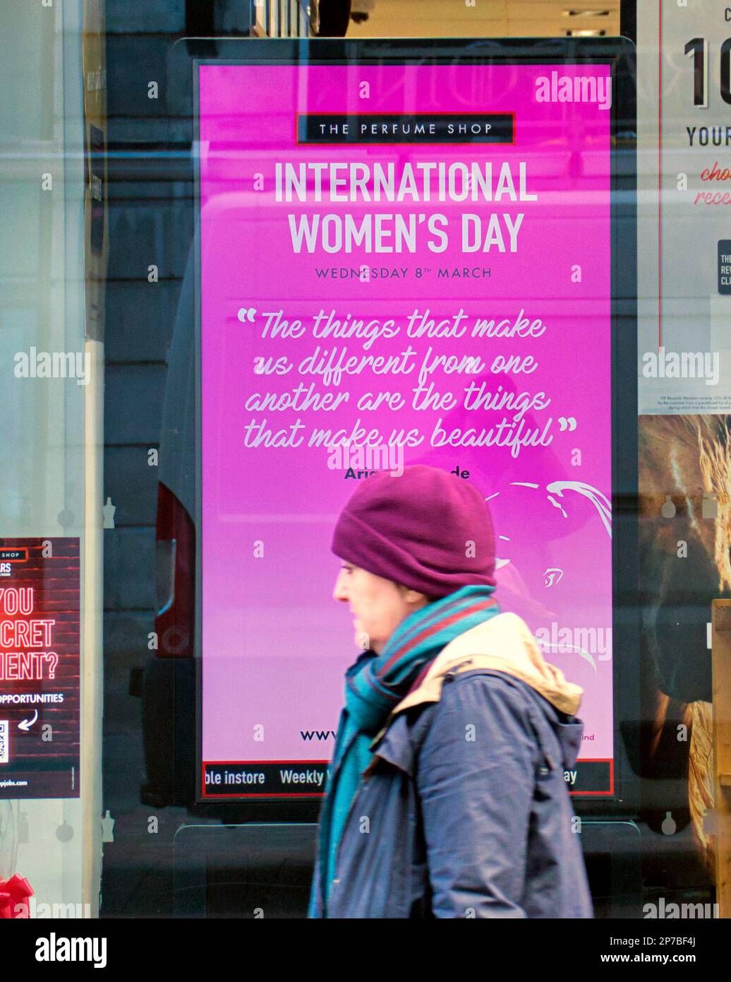 Glasgow, Scotland, UK 8th March, 2023.  International women's day highlighted on the streets of the city,, Credit Gerard Ferry/Alamy Live News Stock Photo