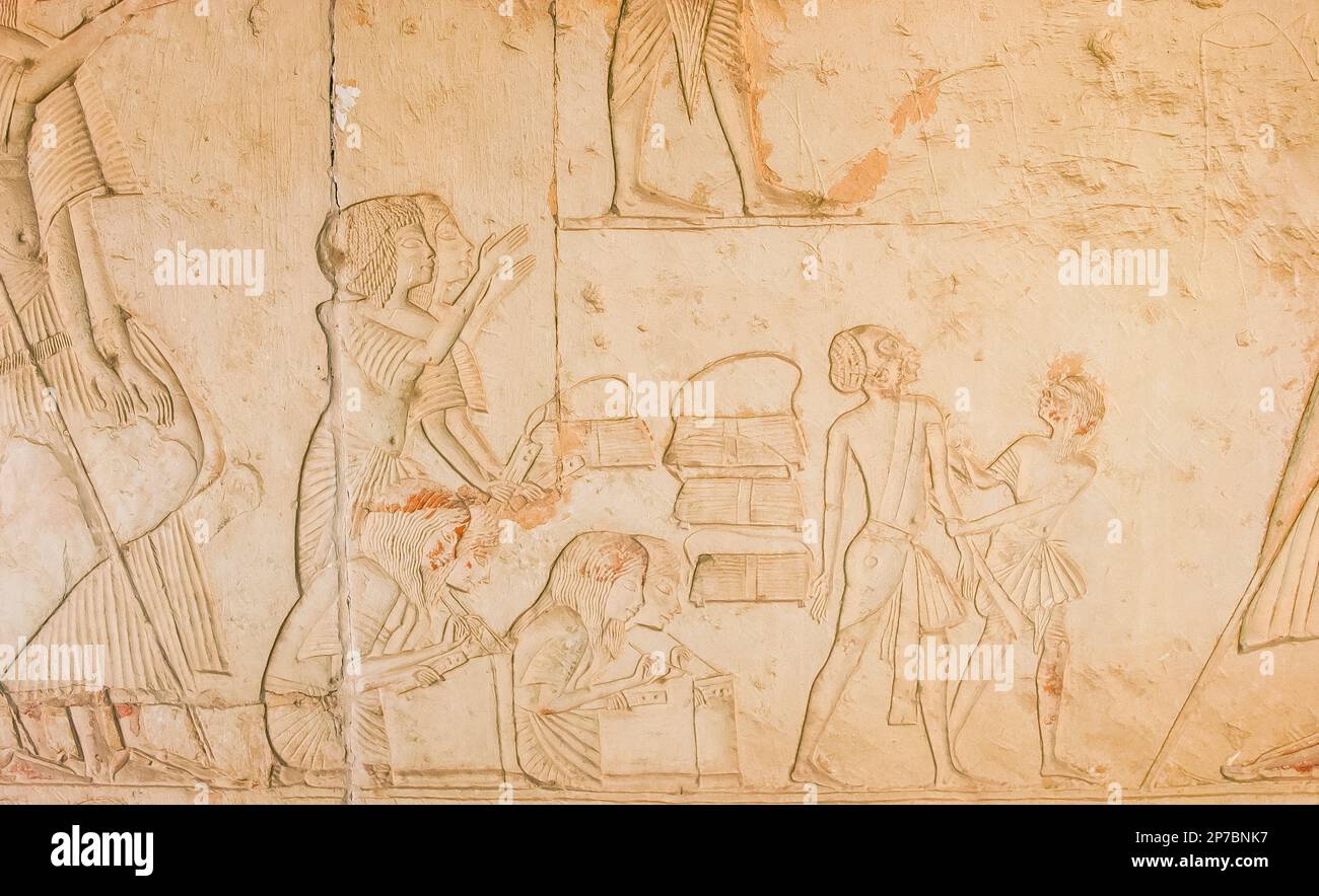 Egypt, Saqqara,  tomb of Horemheb,  inner room, East Wall South side, a Nubian chief surrenders to Horemheb. Stock Photo