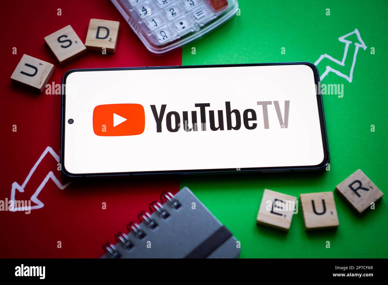 Youtube tv hi-res stock photography and images - Alamy