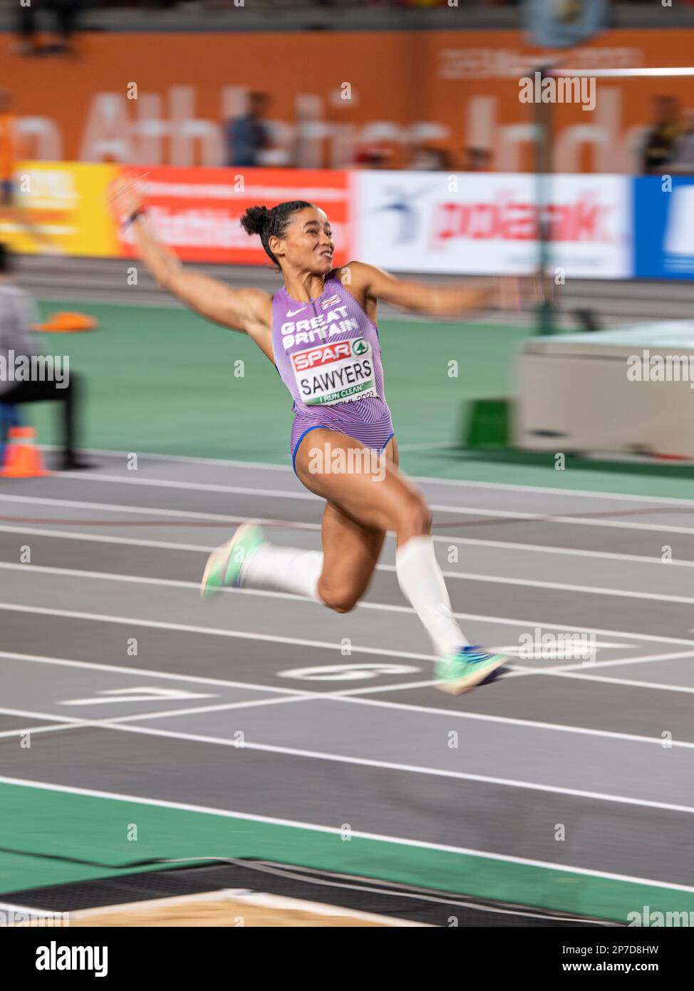 jazmin-sawyers-of-great-britain-ni-competing-in-the-women-s-long-jump