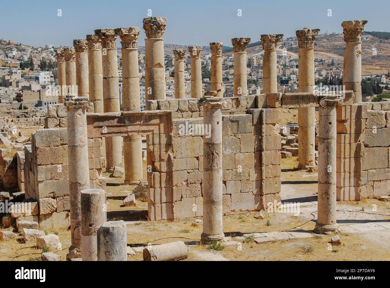 Jordan ancient pottery hi-res stock photography and images - Alamy