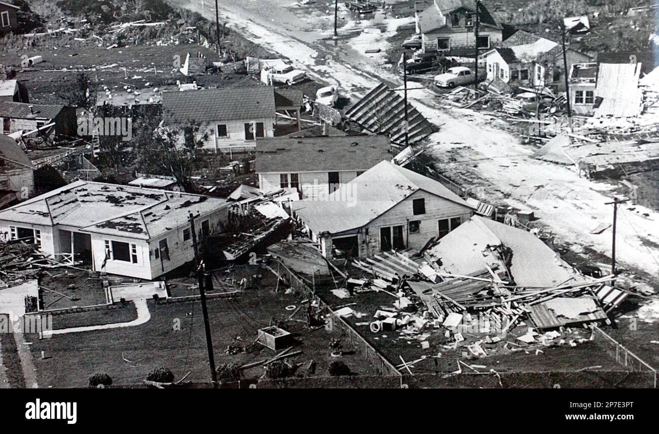 ** FOR USE SUNDAY, SEPT. 5 AND THEREAFTER ** In this July 1, 1957 photo ...