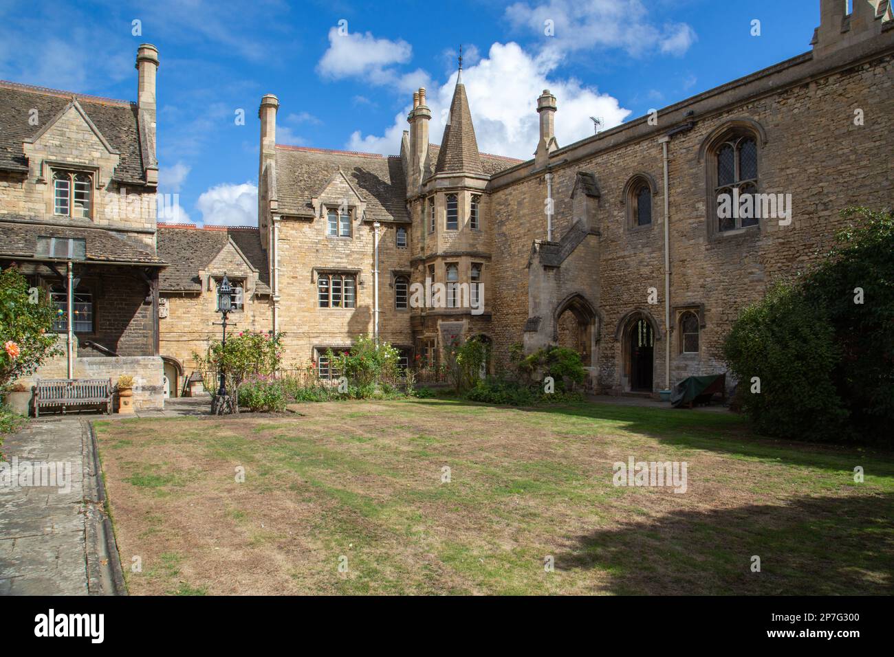 The gardens and Alms houses of Brownes Hospital. Stamford, Lincolnshire, England. Stock Photo