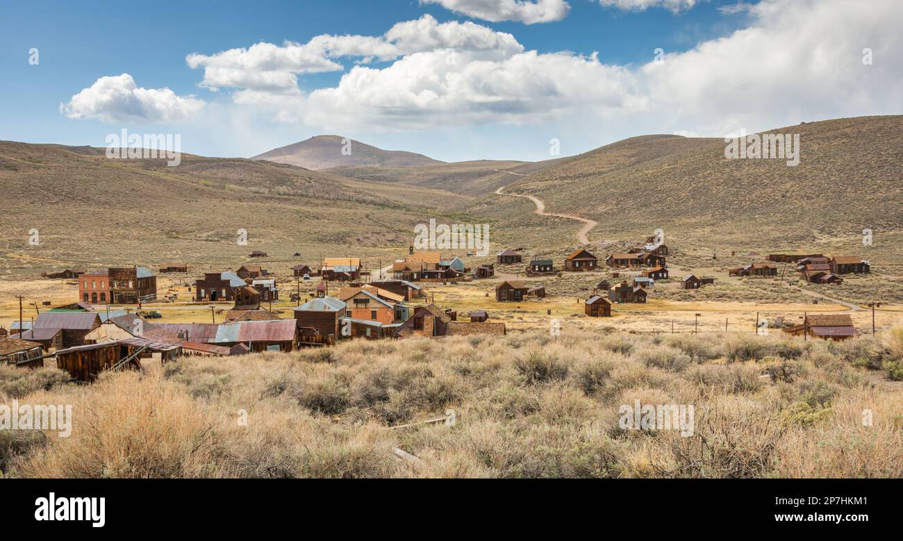 Ghost Town Village - Wikipedia