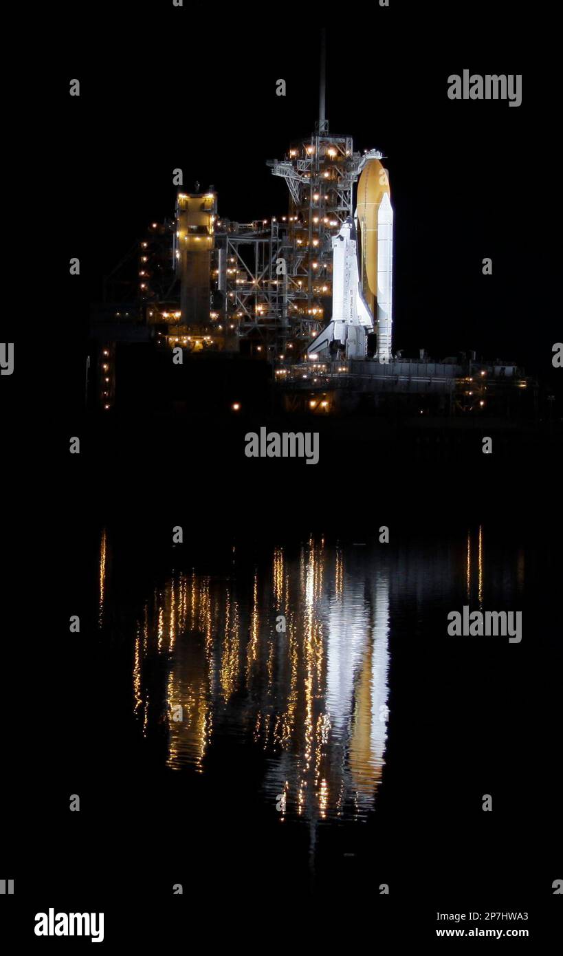 The space shuttle Discovery sits on launch pad 39a at the Kennedy Space ...