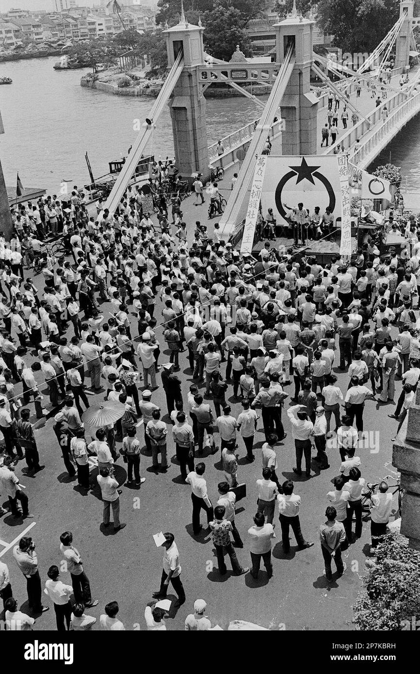 [General Elections 1972] Candidates from the Barisan Sosialis speaking ...