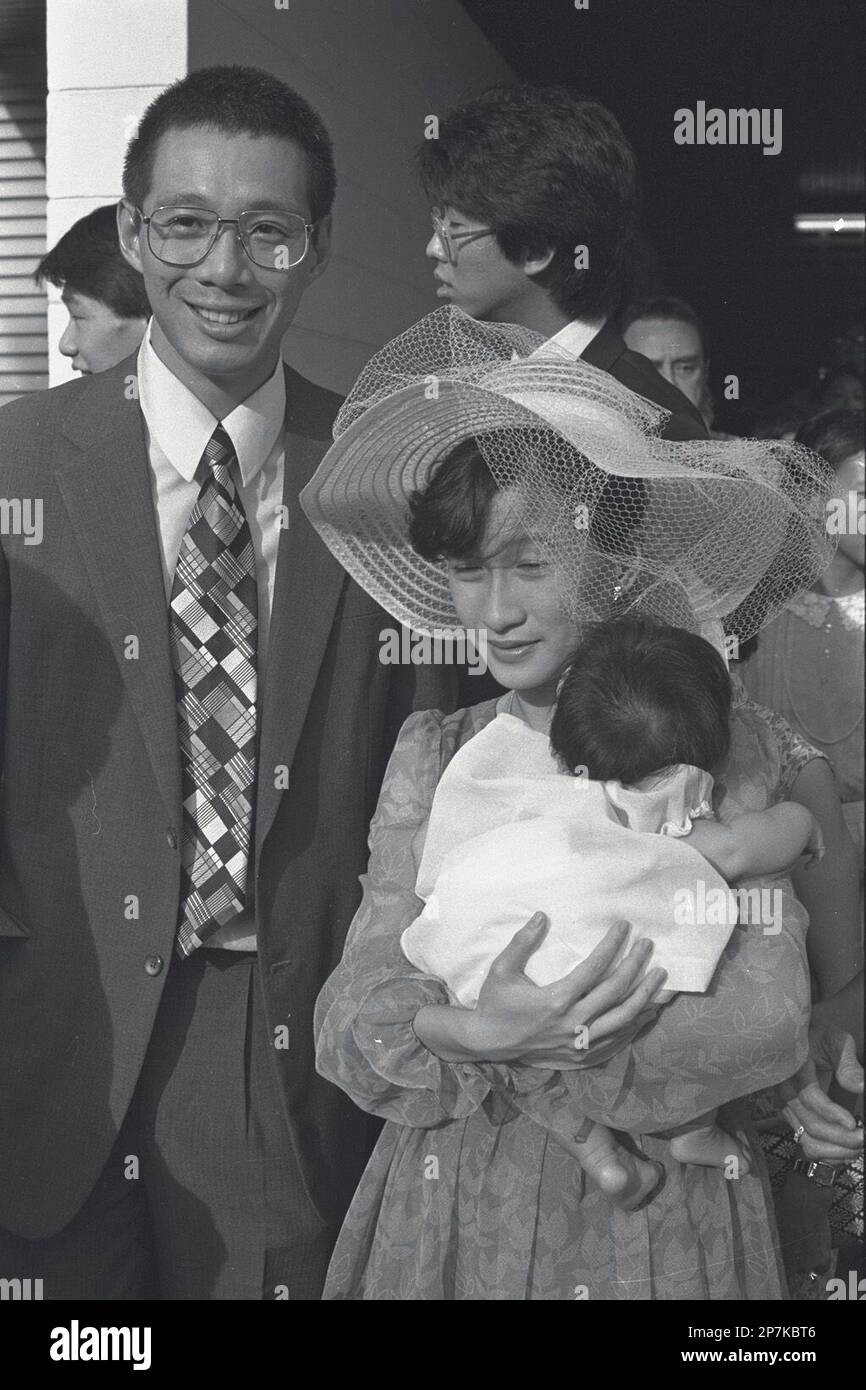 Lee Hsien Loong with his wife, Wong Ming Yang and elder daughter at the