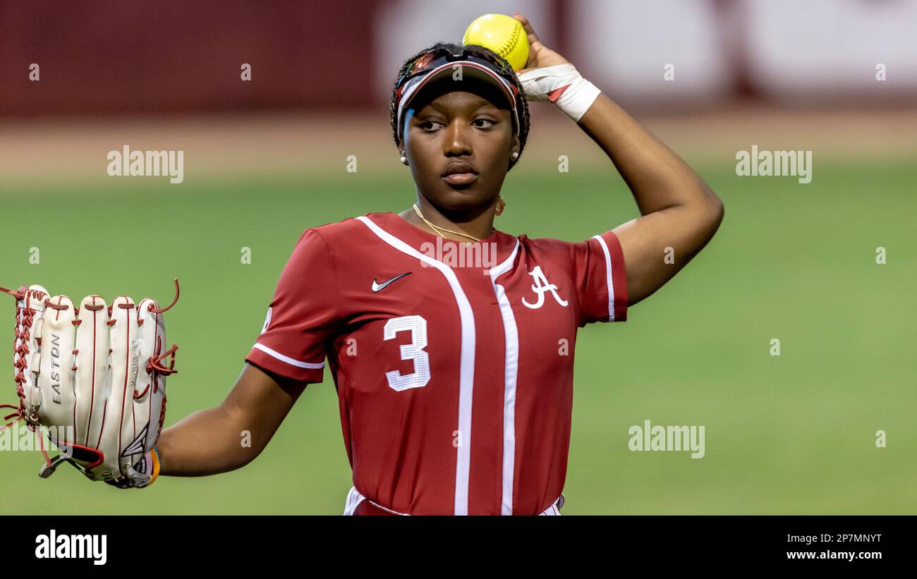 Alabama outfielder Kristen White (3) during an NCAA softball game on