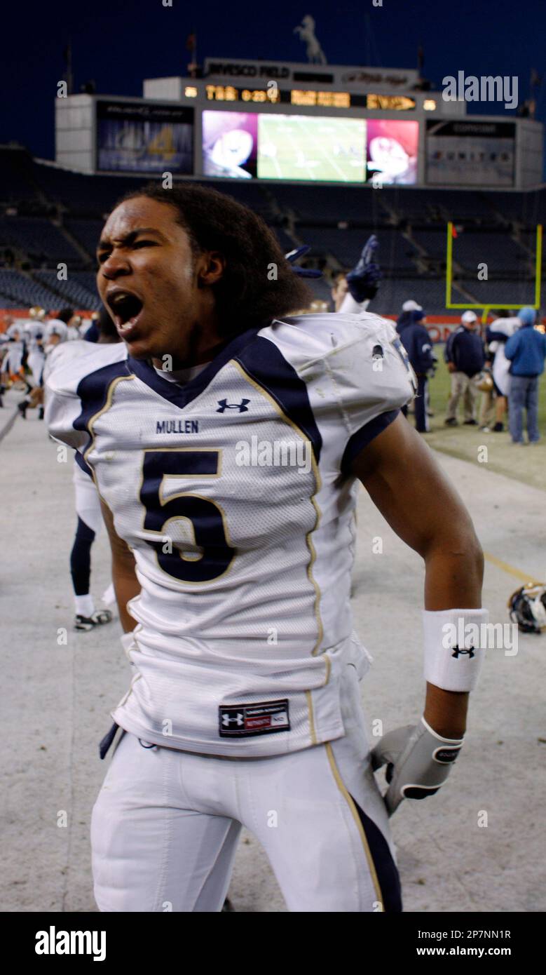 Mullen linebacker Leilon Willingham responds to the chants