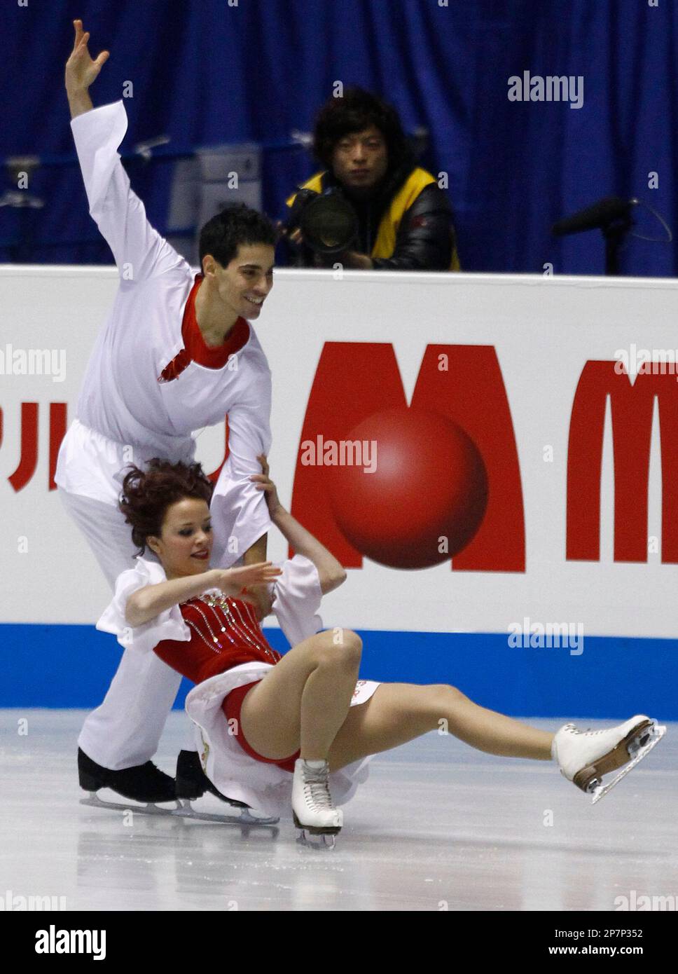 Anna Cappellini, right, and Luca Lanotte of Italy perform during the ice dance original dance at the ISU Grand Prix of Figure Skating final in Tokyo, Japan, Thursday, Dec