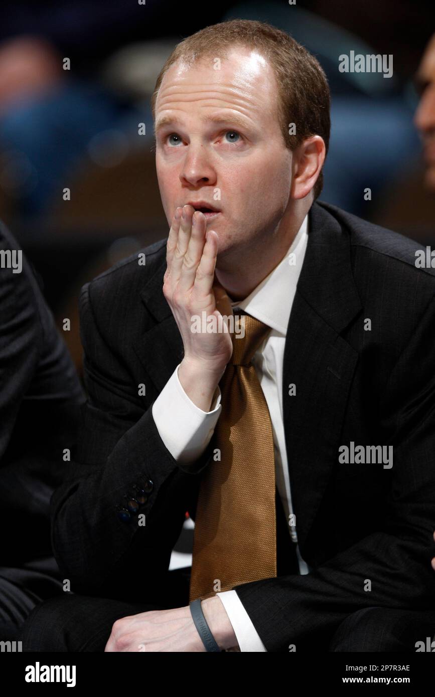 New Jersey Nets head coach Lawrence Frank looks at the scoreboard as