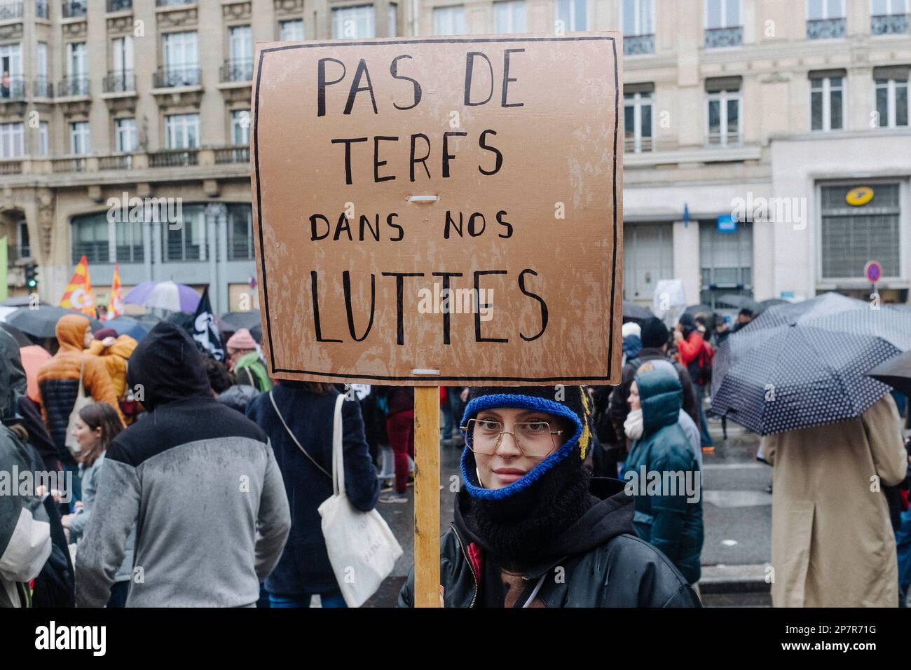 Trans rights movement hi-res stock photography and images - Alamy