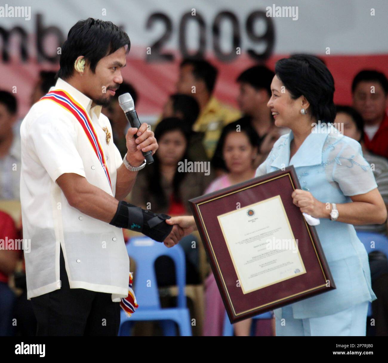 Filipino boxing great Manny Pacquiao is congratulated by Philippine ...