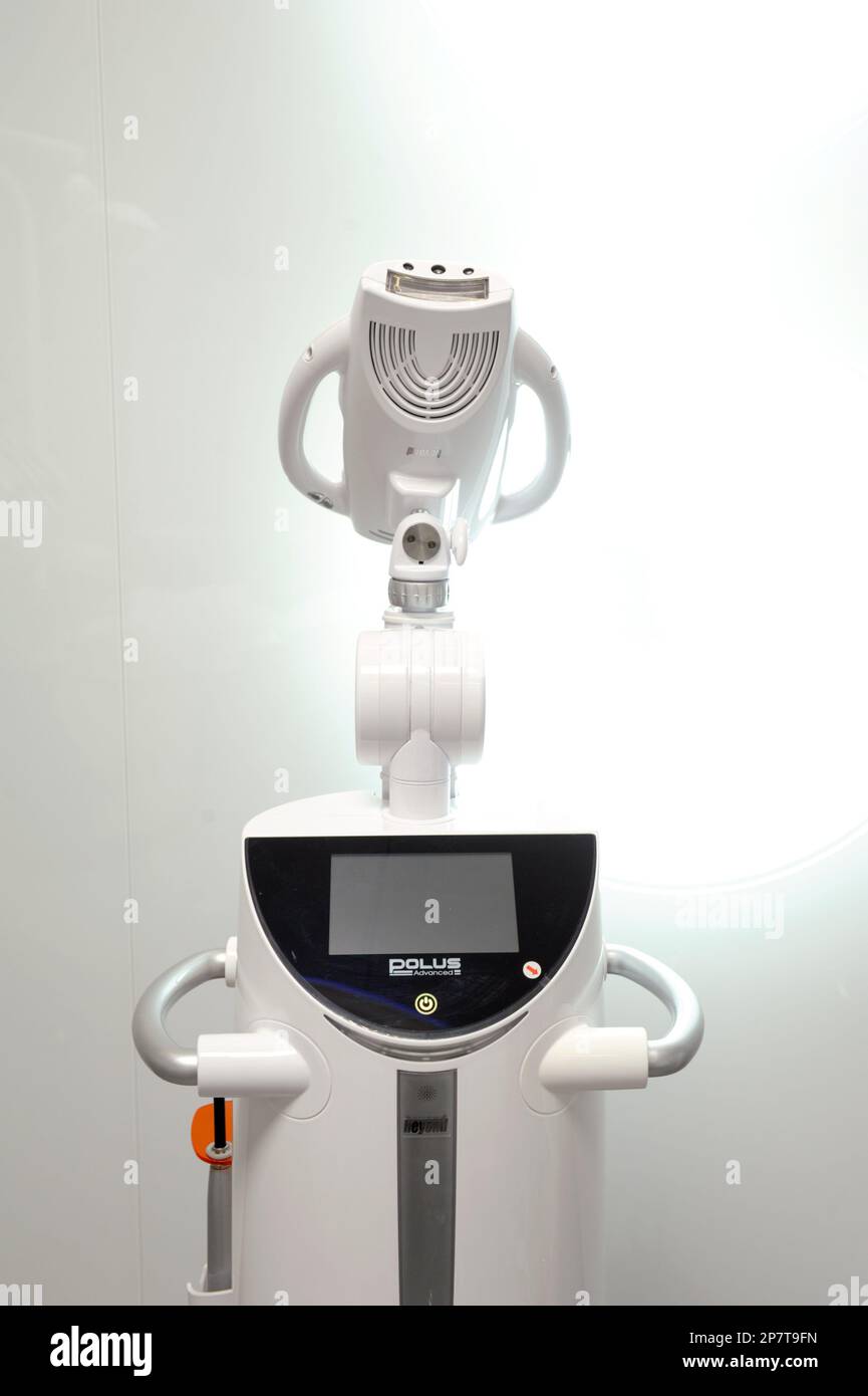 Beyond Poluse advanced whitening system with dental UV laser whitening