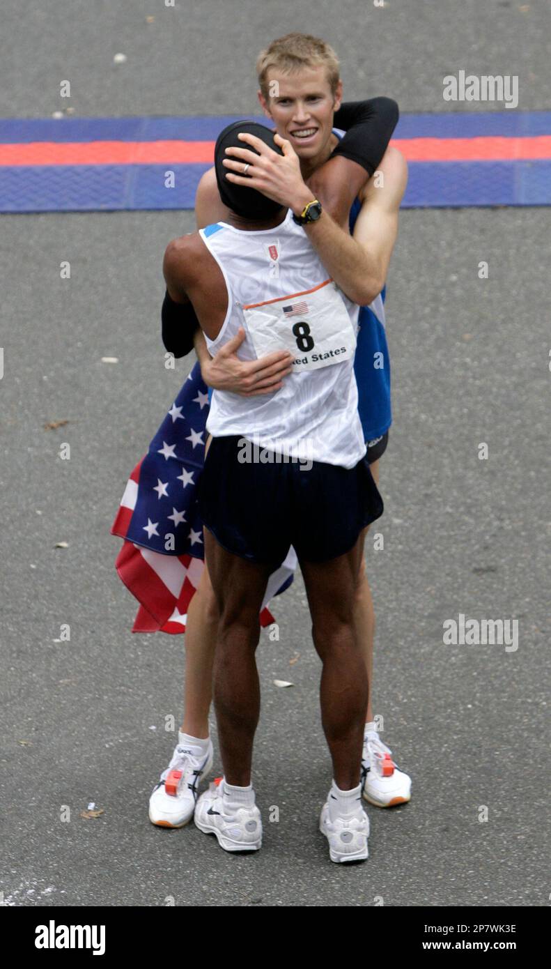 Top United States finishers, first place finisher Meb Keflezighi (8