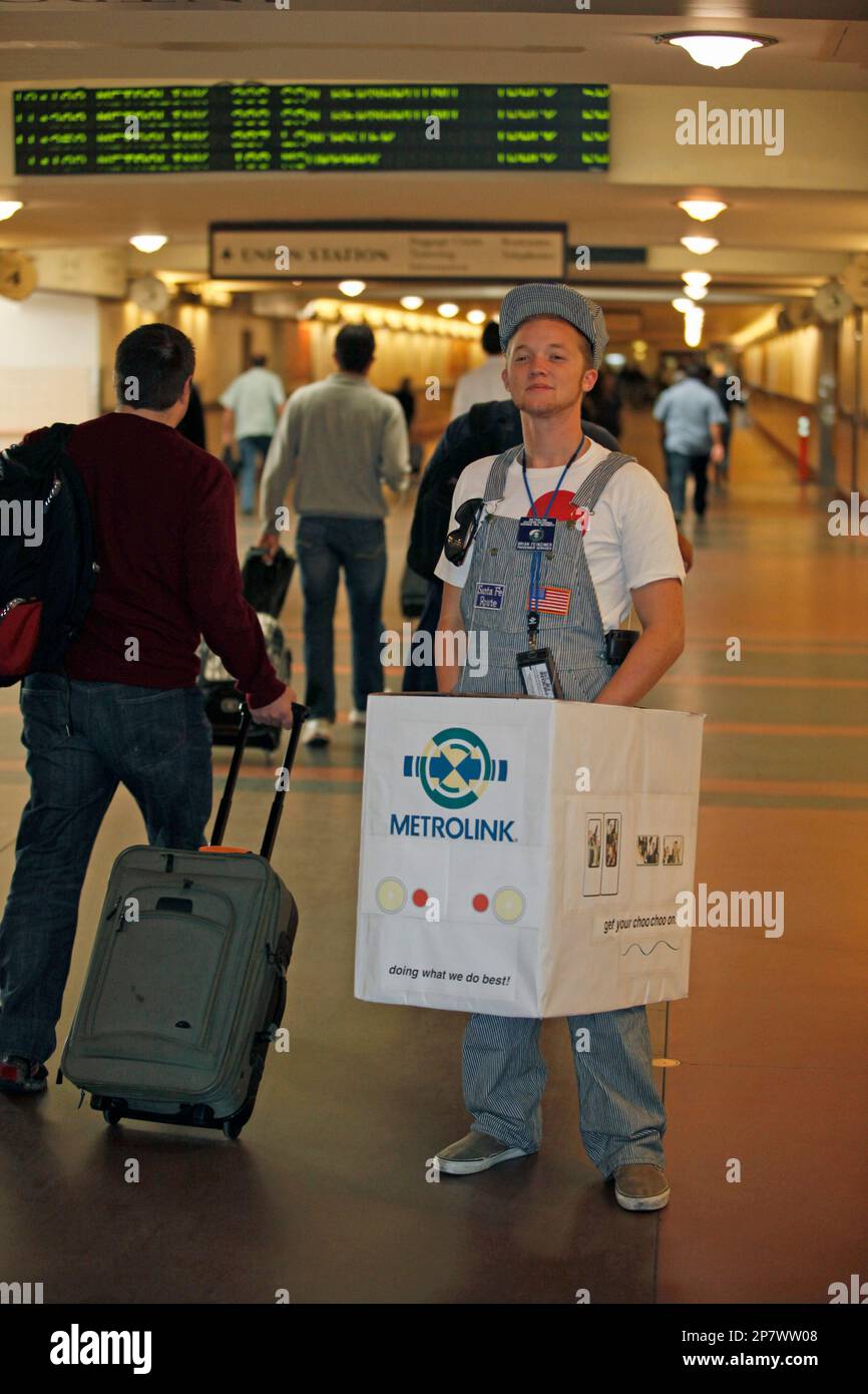 Brian Feinzimer, a Metro customer service representative with the