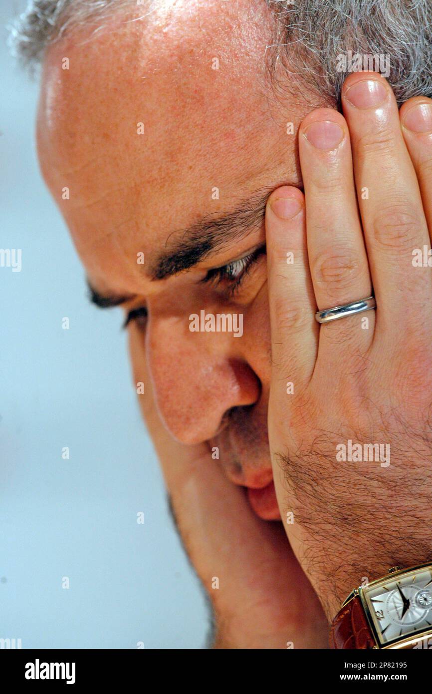 Former chess world champions Garry Kasparov, right, and Anatoly Karpov,  left, play an exhibition rematch in Valencia, Spain, Tuesday, Sept. 22,  2009. Chess eminences Kasparov and Karpov are dusting off their knights