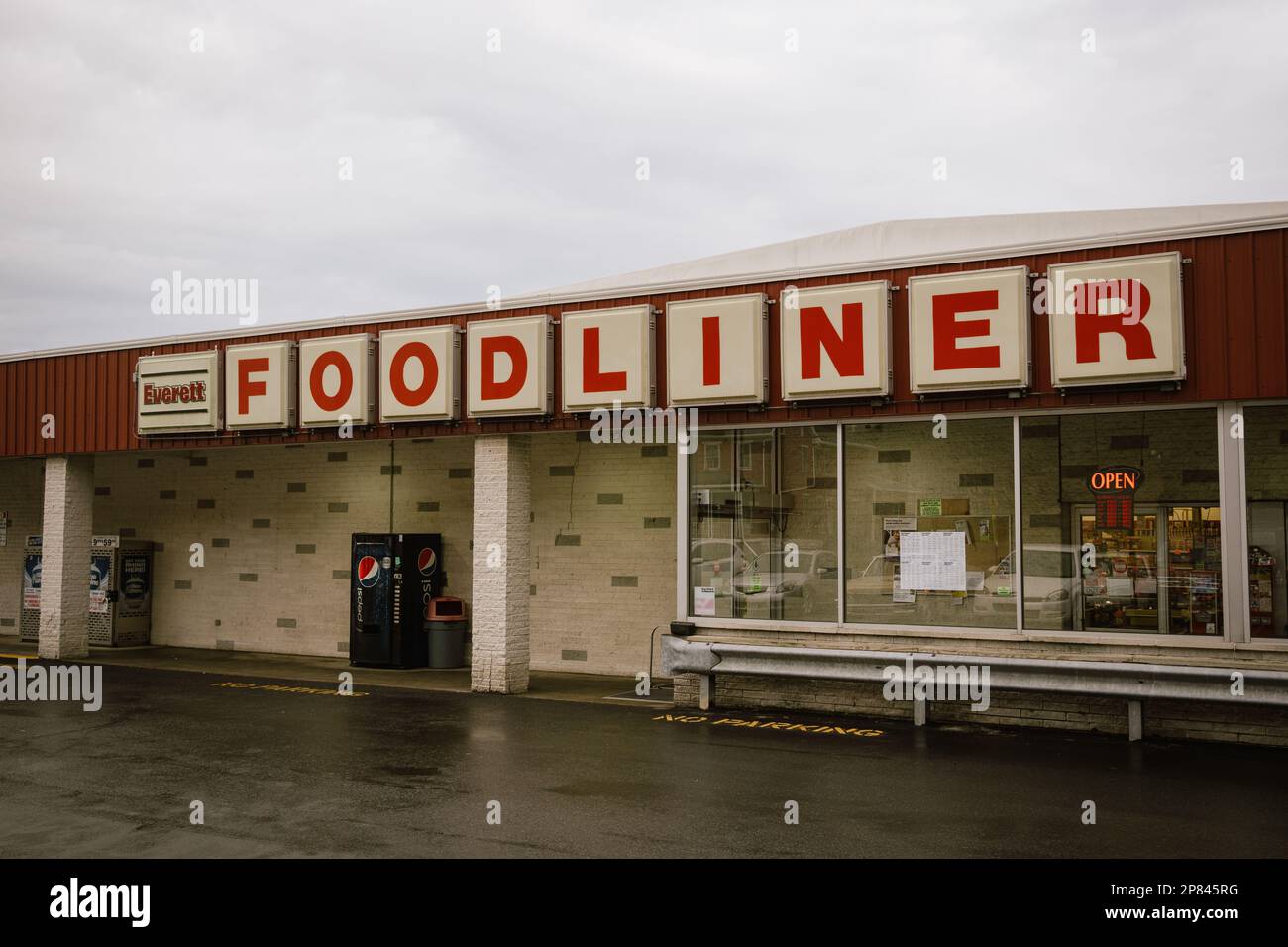 Everett foodliner hires stock photography and images Alamy