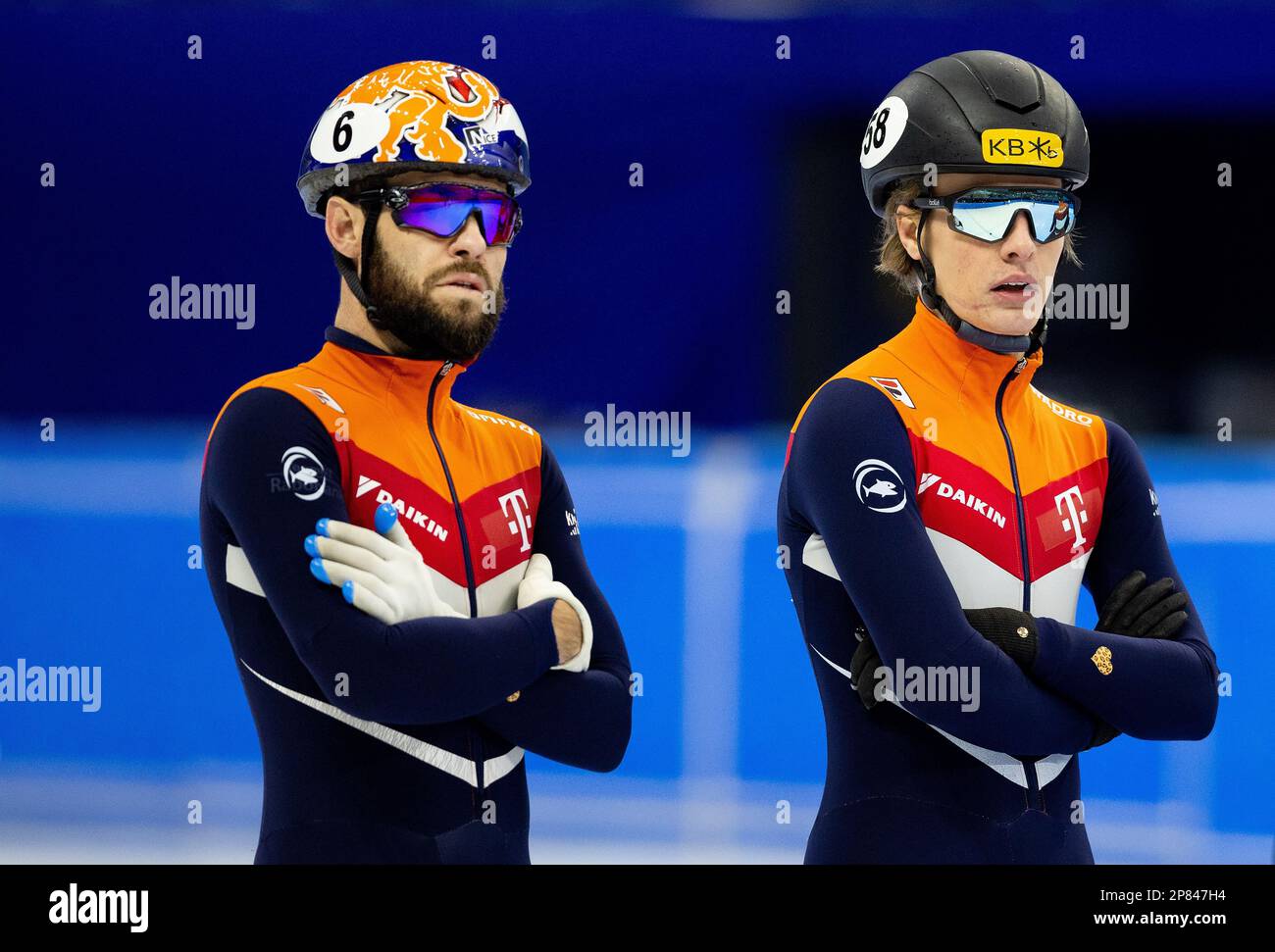 Student L Van T Wout SEOUL - Sjinkie Knegt (l) and Jens van 't Wout in action during a