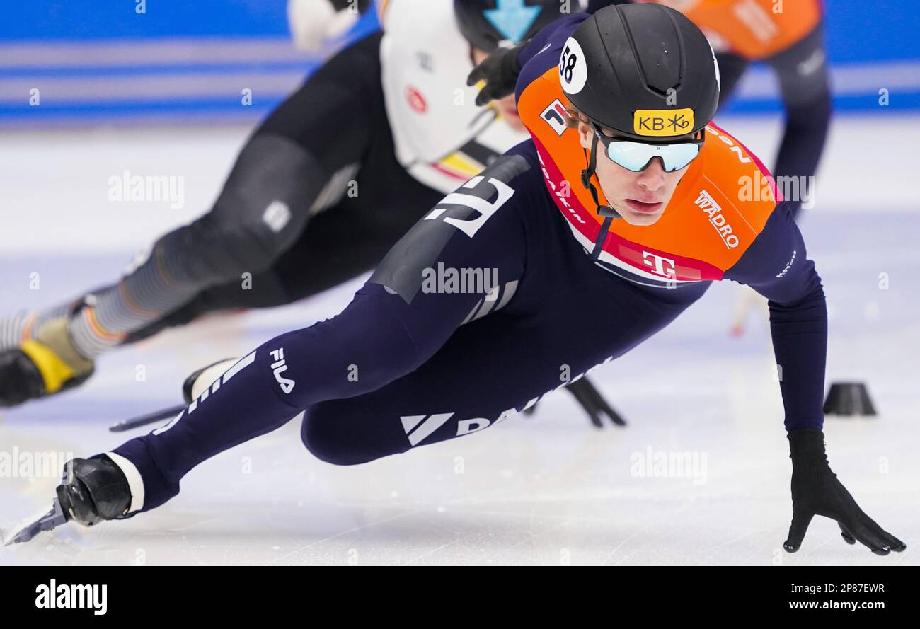 SEOUL, KOREA - MARCH 9: Jens van 't Wout of Netherlands during a ...
