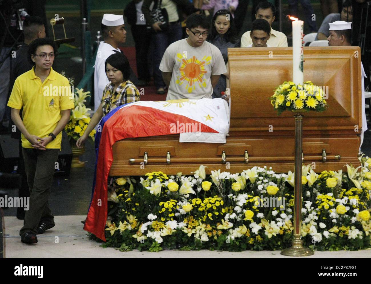 Cory Aquino Inside Coffin