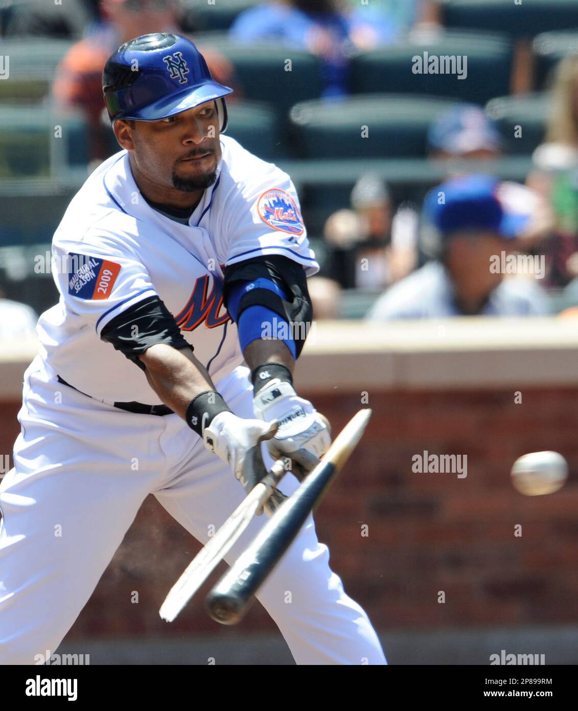 New York Mets Gary Sheffield reacts after taking a pitch for a