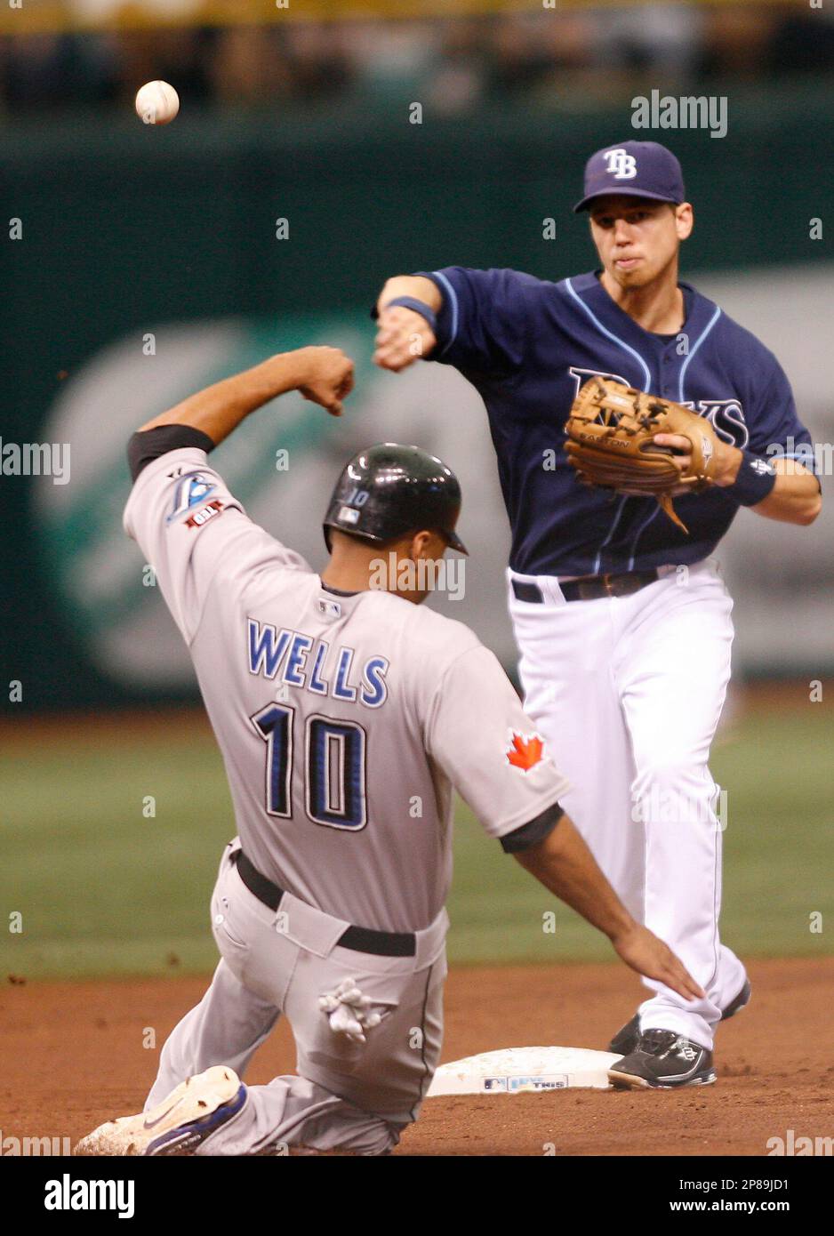 Tampa Bay Rays 2nd baseman Ben Zobrist batting against the Toronto