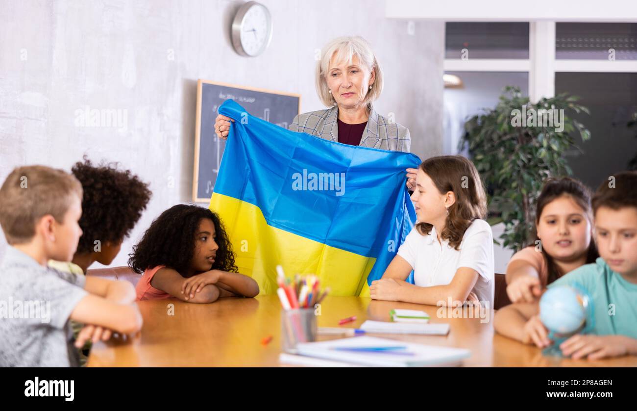 Ukraine Student Ukrainian students for freedom hi-res stock photography and images - Alamy