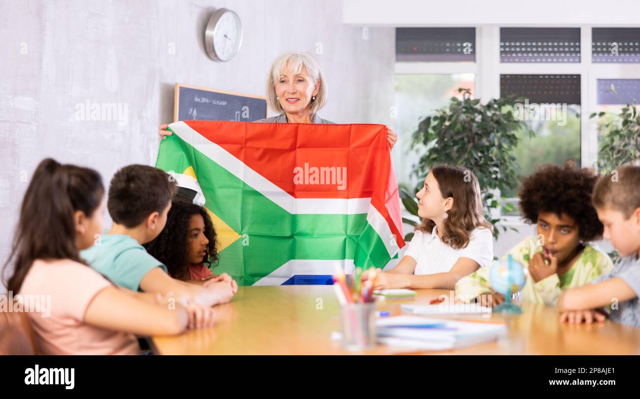 Classroom desk south africa hi-res stock photography and images - Alamy