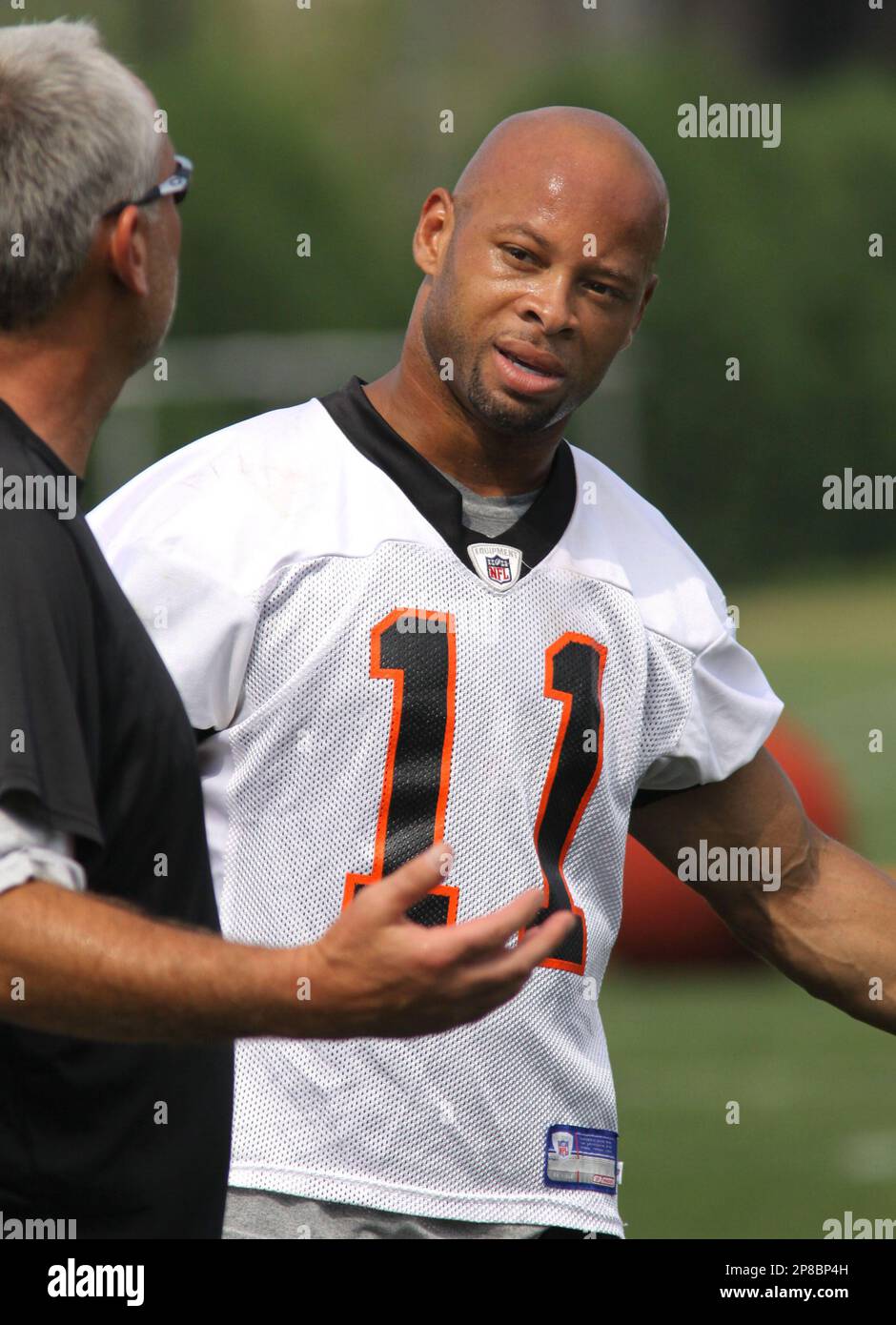 Cincinnati Bengals receiver Laveranues Coles (11) during practice