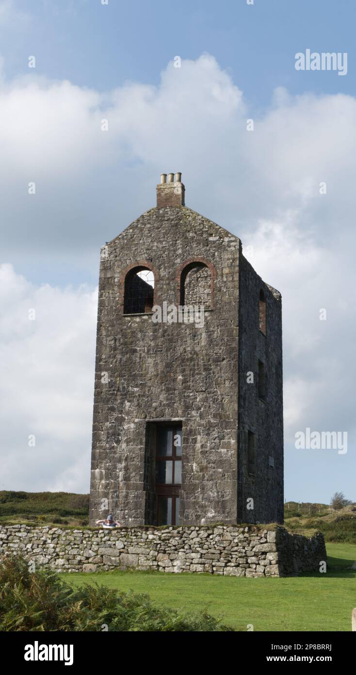 Roofless shell of Houseman´s Shaft Engine House, formerly part of Phoenix United Mine. Minions Heritage Centre, Cornwall, England, UK Stock Photo