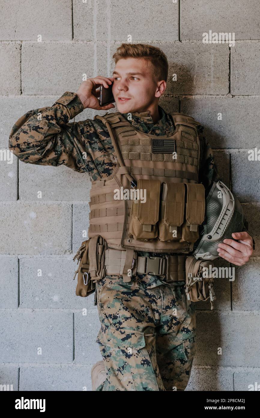 Army soldier standing communication holding hi-res stock photography ...