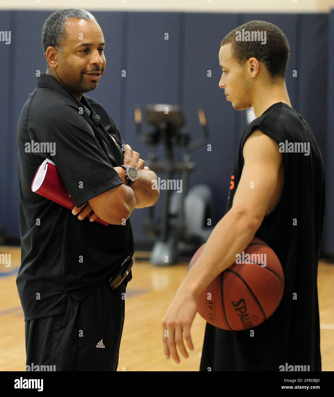 Former Charlotte Hornet Dell Curry discusses son Steph Curry
