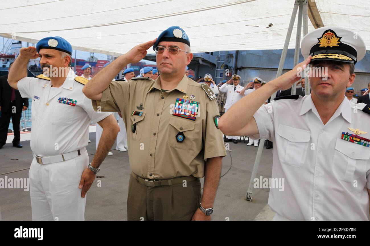 UNIFIL commander Maj. Gen. Claudio Graziano, center, Belgian Rear ...