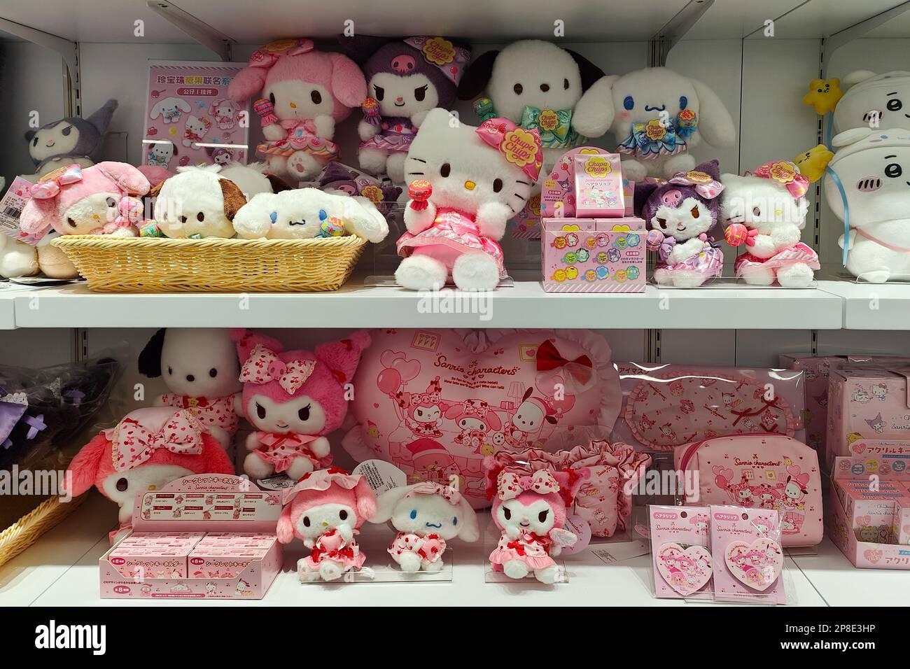 Hello Kitty firm strikes China deal after viral hit