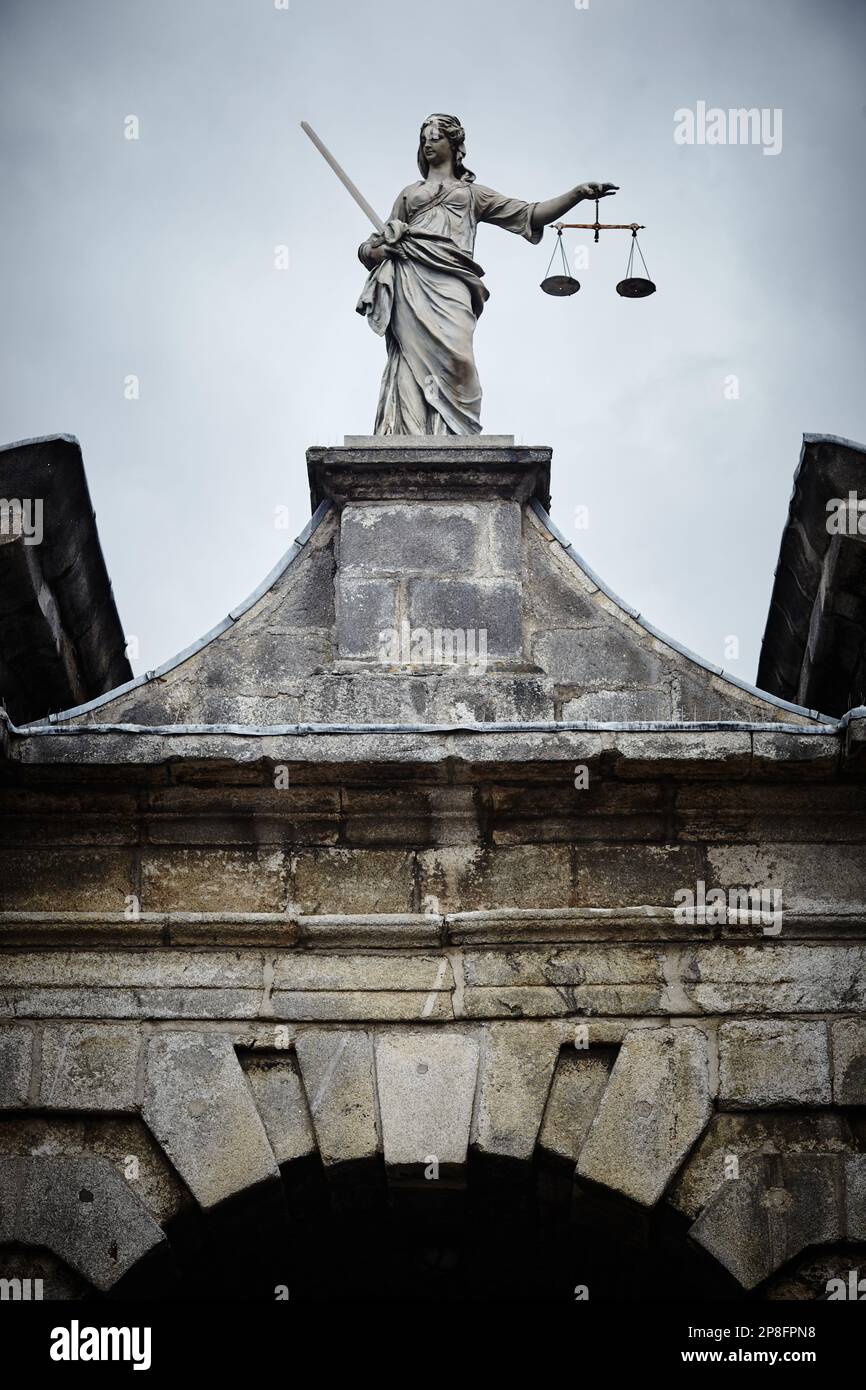 Statue lady justice dublin castle hires stock photography and images Alamy