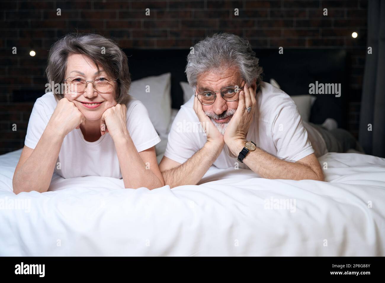 Older couple bed sleep hi-res stock photography and images - Alamy