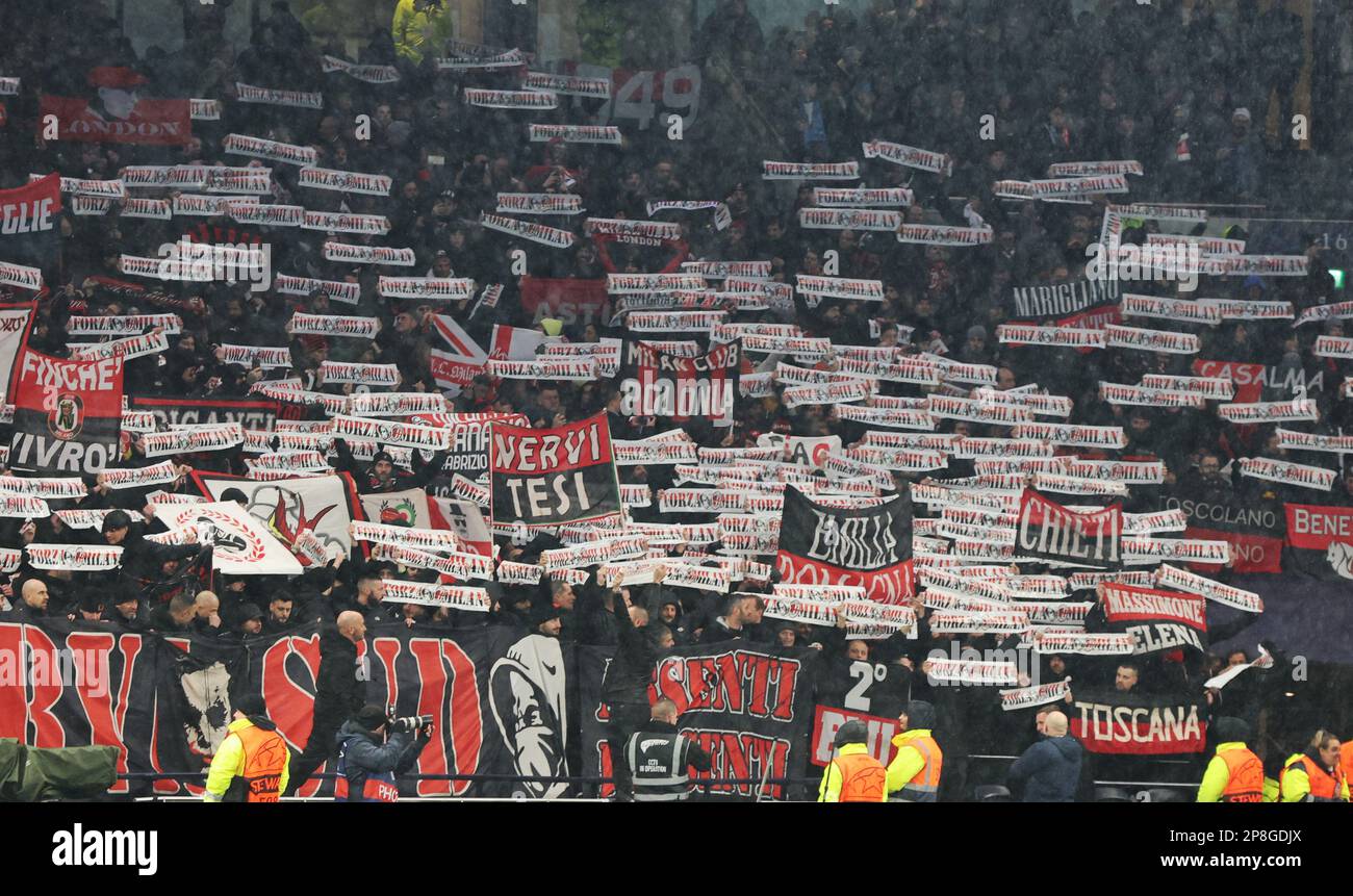 Ac milan fans hi-res stock photography and images - Alamy