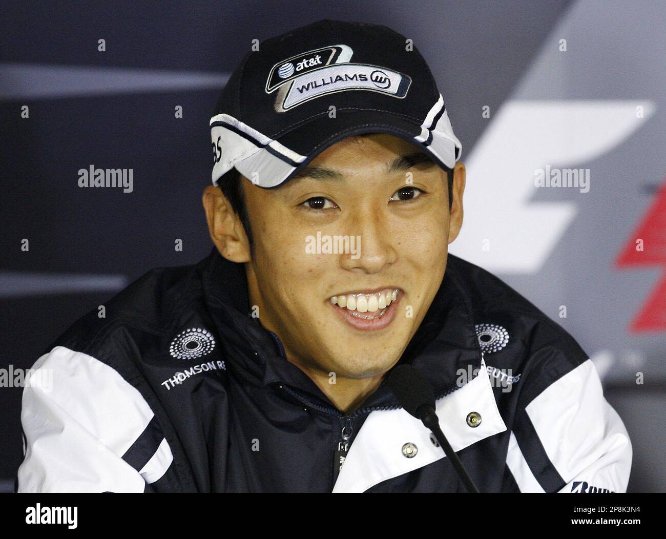 スポーツ選手 K.Nakajima 2009 Williams Driver Jacket Williams Formula One driver Kazuki Nakajima of Japan speaks