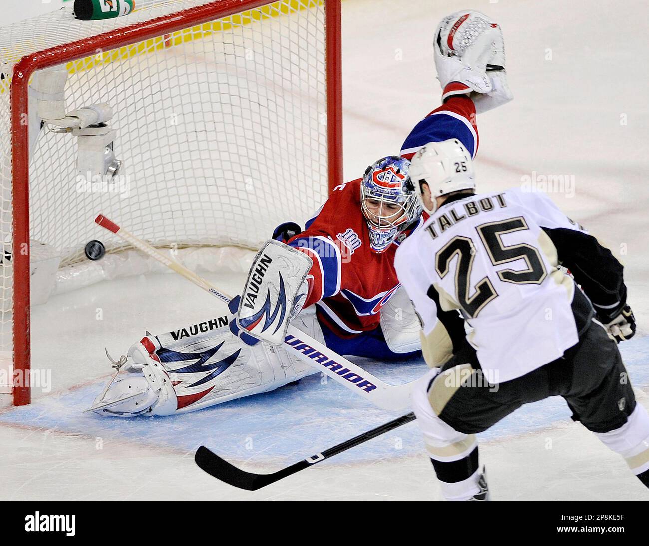 Pittsburgh Penguins' Maxime Talbot, (25), scores against Montreal ...