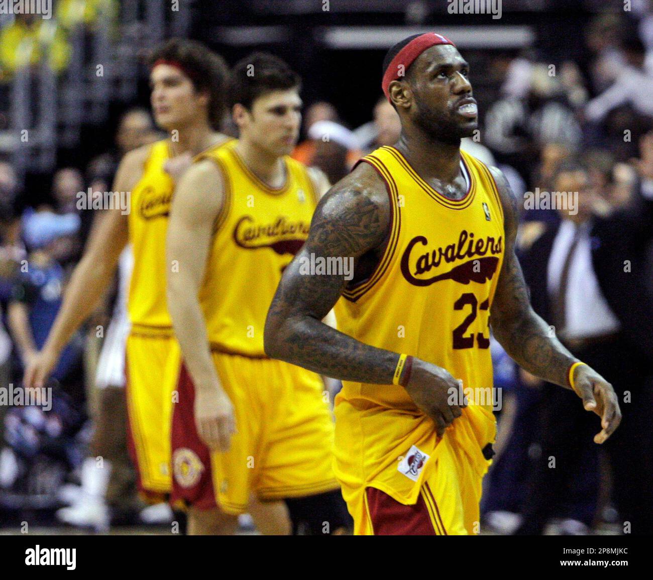 Varejao lebron deals