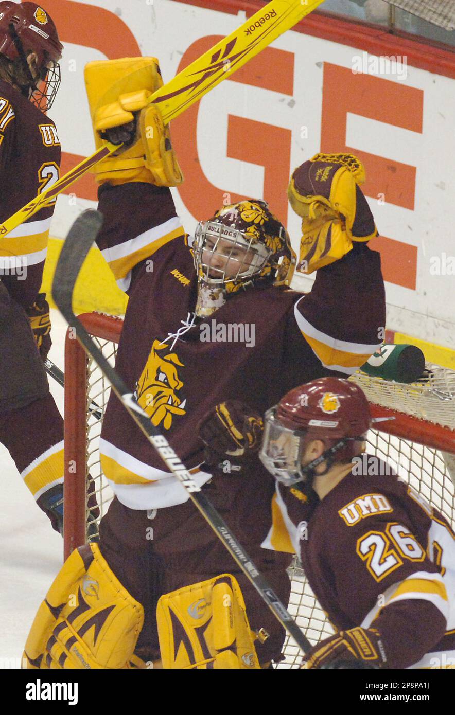 MinnesotaDuluth goalie Alex Stalock celebrates after MinnesotaDuluth