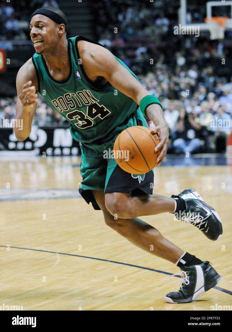 Boston Celtics' Paul Pierce drives to the basket during the fourth
