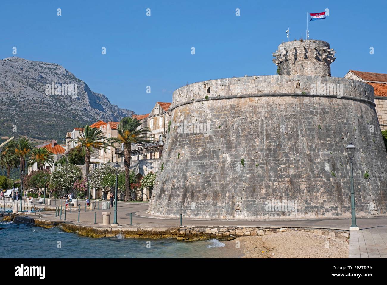 15th century Large Tower of the Governor of the Old Town along the Adriatic Sea on the island Korčula, Dalmatia, Dubrovnik-Neretva, Croatia Stock Photo