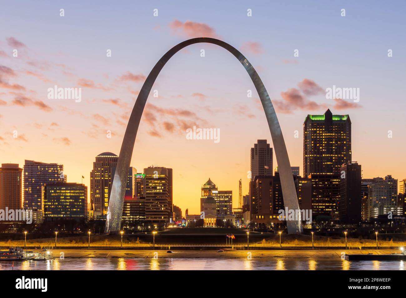 Evening view of the St Louis Skyline with The Gateway Arch at Missouri ...